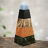 Jasper and onyx obelisk, 'Peruvian Prosperity' - Onyx Jasper and Serpentine Obelisk Sculpture from Peru