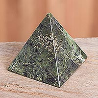 Nephrite pyramid, 'Nature Mystique' - Handcrafted Nephrite Pyramid Paperweight