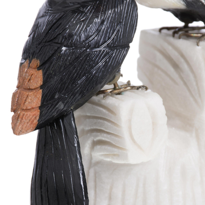 Skulptur aus Onyx und Jaspis - Handgefertigte Vogelskulptur aus Edelstein