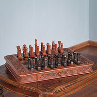 Chess Sets & Games