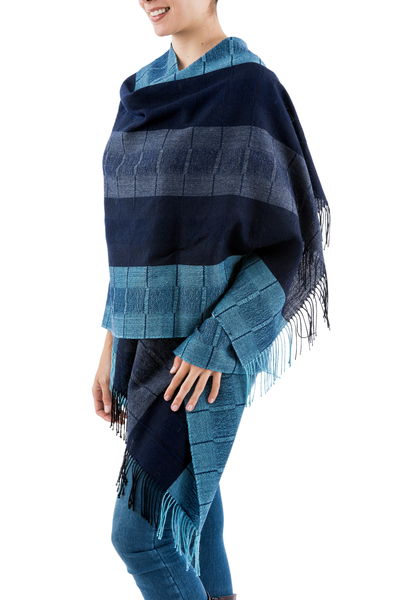 100% alpaca shawl, 'Huancayo Blues' - Alpaca Wool Patterned Shawl