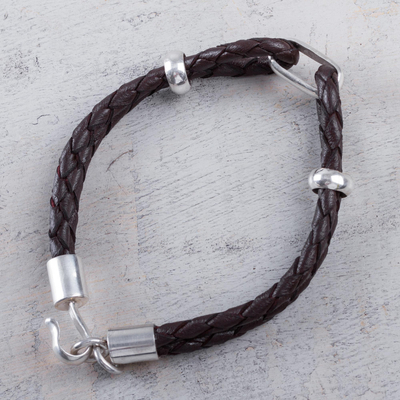 Men's sterling silver and leather bracelet, 'Naturally' - Handmade Men's Sterling Silver and Leather Bracelet