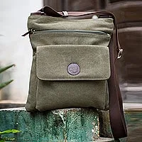 Cotton messenger bag, 'Ica Traveler'