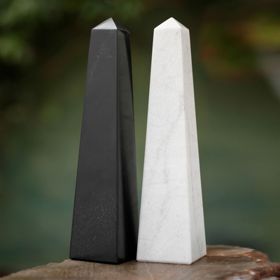 Onyx obelisks, 'Day and Night' (pair) - Geometric Onyx Obelisk Sculptures Pair of 2