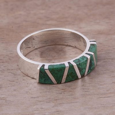 Chrysocolla band ring, 'Moche Mountains' - Women's Inlaid Chrysocolla 925 Silver Ring