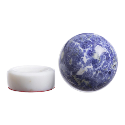 Esfera de sodalita - Esfera de sodalita sobre soporte de ónix blanco Piedras preciosas naturales