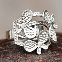 Anillo de cóctel de plata de ley, 'Butterfly Bliss' - Joyería de anillo artesanal de plata de ley