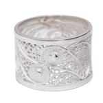Silver filigree ring, 'Yin Yang Glow' - Handcrafted Oxidized Sterling Silver Filigree Ring