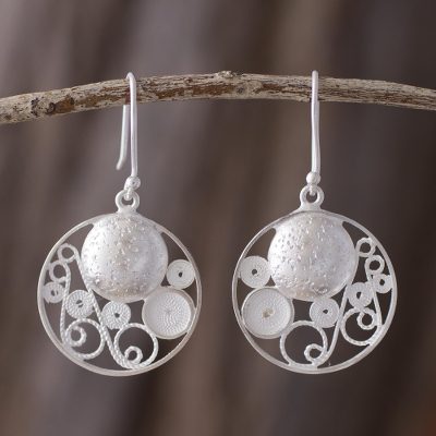 Sterling silver filigree earrings, 'Circular Harmony' - Artisan Crafted Sterling Silver Filigree jewellery Earrings