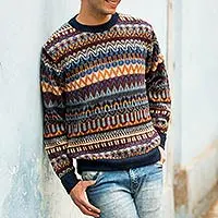 Sweater para hombre 100% alpaca, 'Colca Melange' - Sweater para hombre de alpaca multicolor con ribete azul procedente de Perú