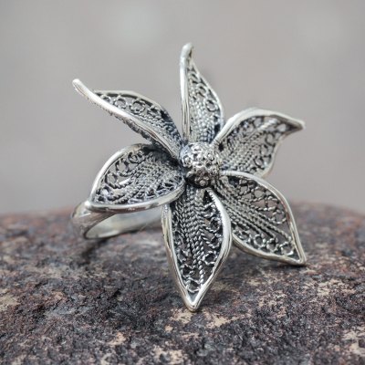 Sterling silver flower ring, 'Jasmine Beauty' - Artisan Crafted jewellery Sterling Silver Flower Ring