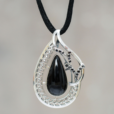 nagrand obsidian necklace