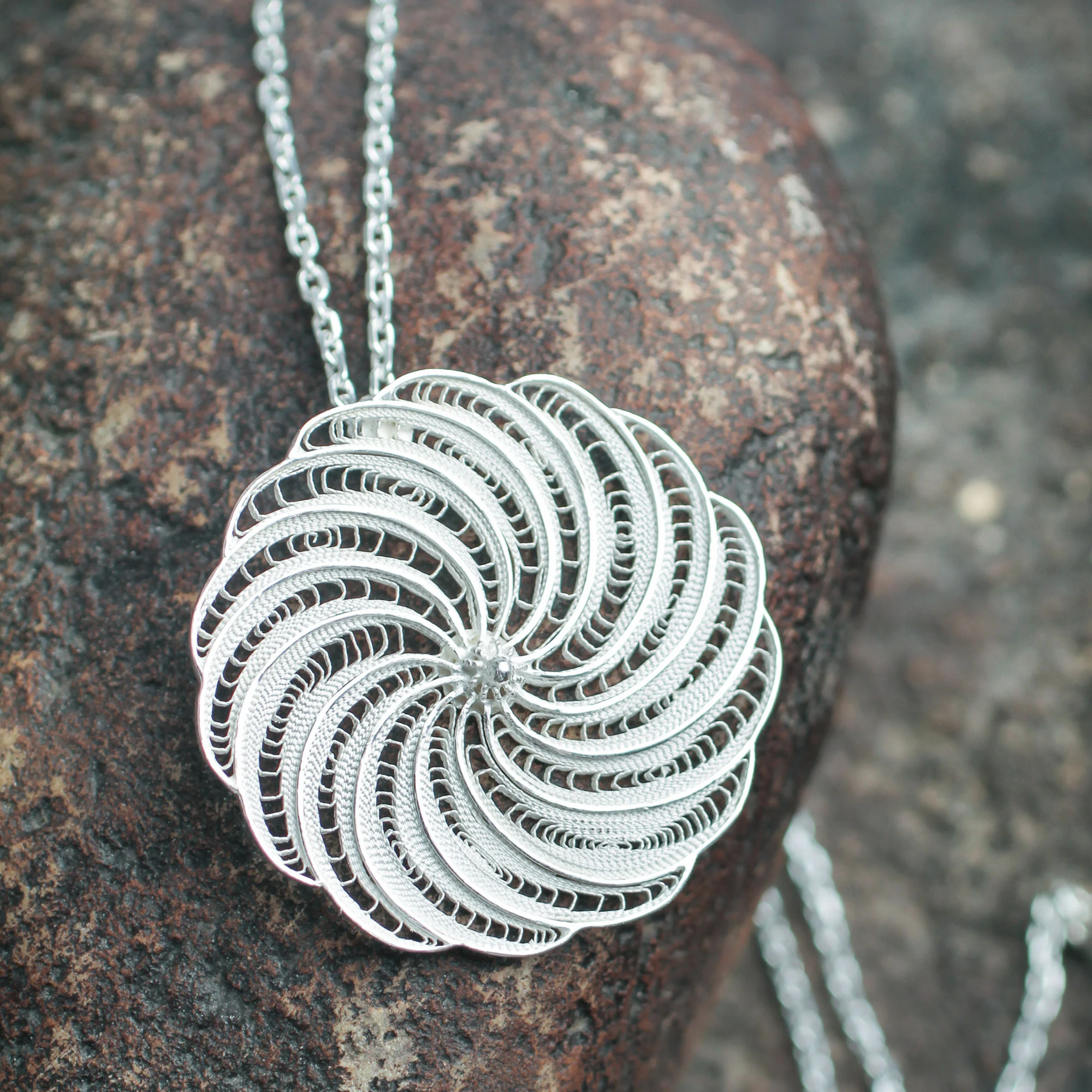 18 Glorious Bloom NOVICA .925 Sterling Silver Pendant Necklace