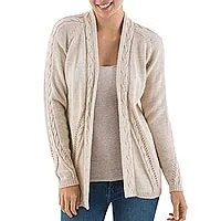 Cardigan aus Alpaka-Mischung, 'Beige Beauty' - Peru Beige Alpaca Blend Damen-Cardigan mit offener Vorderseite