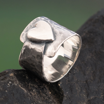 Sterling silver cocktail ring, 'Heartfelt Hug' - Heart Theme Handcrafted Andean Sterling Silver Ring