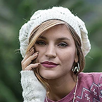 100% alpaca beret, 'Ivory Leaves'