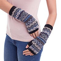 Featured review for 100% alpaca fingerless mitts, Geometric Color
