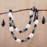 Conjunto de joyas de cerámica - Conjunto de joyería inca de cerámica hecha a mano en blanco y negro