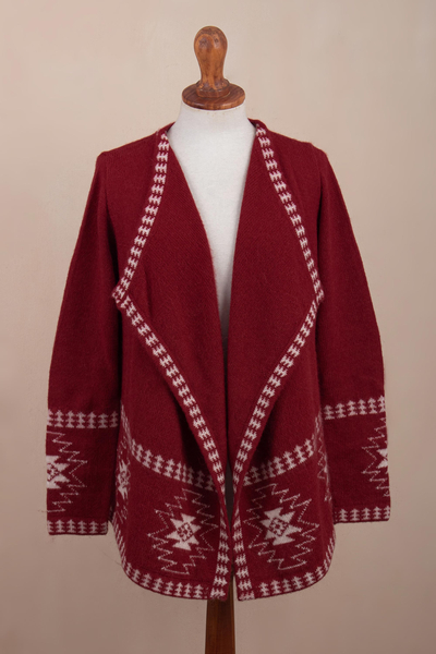 strickjacke aus 100 % Alpaka - Strickjacke aus roter Alpakawolle mit weißen Glyph-Sternen aus Peru