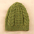Mütze aus Alpaka-Mischung - Handgestrickte geflochtene Alpaka-Mischmütze in warmem Olivgrün