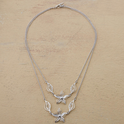 Sterling silver filigree pendant necklace, 'Amaryllis Flowers' - Sterling Silver Pendant Necklace Flowers Leaves from Peru