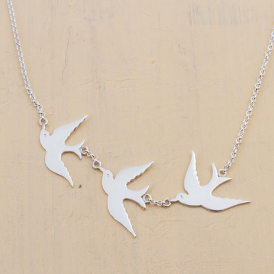 Sterling silver pendant necklace, Three Doves