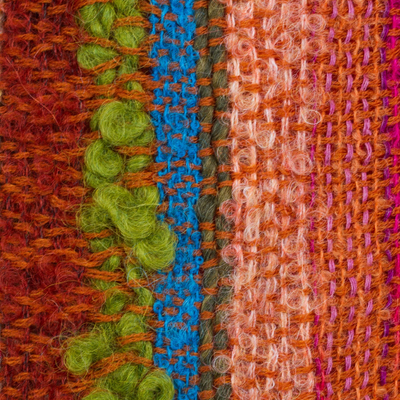Schal aus Baby-Alpaka-Mischung - Handgewebter, gestreifter, mehrfarbiger Schal aus Alpaka-Mischung aus Peru