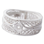 Silver filigree band ring, 'Heart of the Star' - 950 Silver Ornate Filigree Band Ring from Peru