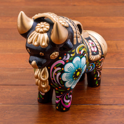 Ceramic figurine, Big Colorful Pucara Bull