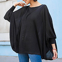 Suéter de mezcla de algodón, 'Night Breeze' - Suéter drapeado negro estilo bohemio de punto suave de Perú
