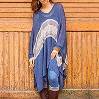 Poncho de mezcla de algodón - Poncho Tejido Estampado Azul Marino de Perú