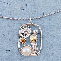 Cultured pearl and citrine pendant necklace,