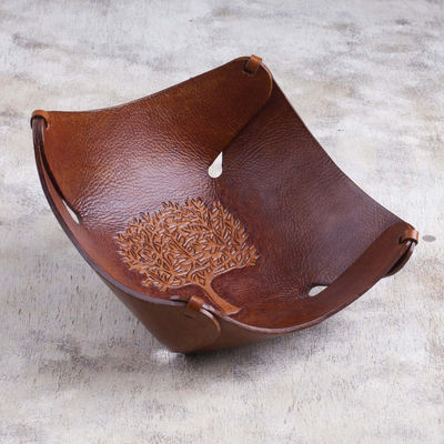 Lederfangtasche - Baum des Lebens, kunstvoll gefertigter Fangsack aus bearbeitetem Leder