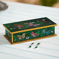 Caja decorativa de vidrio pintado al revés, 'Butterfly Jubilee in Emerald' - Caja decorativa de vidrio pintado al revés en esmeralda