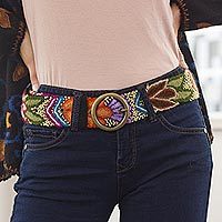 Wool belt, 'Inca Flowers' - Hand-Embroidered Floral Wool Belt from Peru