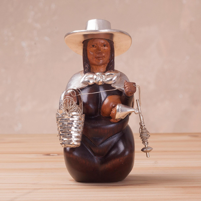 Skulptur aus Sterlingsilber und Mahagoniholz ​​- Skulptur einer Frau aus Peru aus Sterlingsilber und Mahagoni