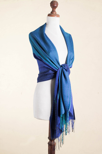 Schal aus Alpaka-Mischung - Handgewebter Schal aus Alpaka-Mischung mit blauen Streifen aus Peru