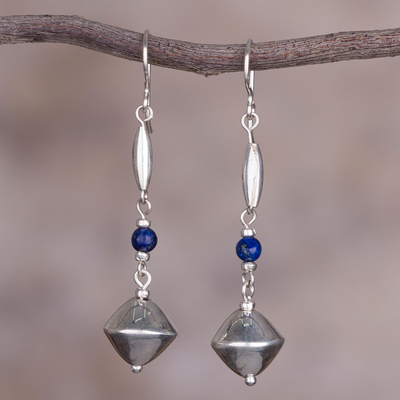 Pendientes colgantes de plata de primera ley y lapislázuli - Pendientes colgantes de lapislázuli y plata esterlina de Perú