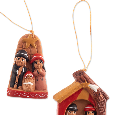 Keramikornamente, (4er-Set) - 4 Keramik-Weihnachtsornamente mit Ayacucho-Krippenszenen