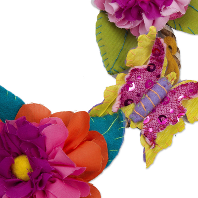 Applikationsgirlande - Handgefertigte Blumengirlande mit Schmetterlingen