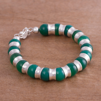 Armband aus Achatperlen - Perlenarmband aus peruanischem grünem Achat und Sterlingsilber
