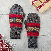 Featured review for 100% alpaca mittens, Multicolored Inca