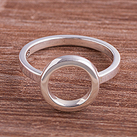 Sterling silver cocktail ring, 'Eternal Union' - Circular Sterling Silver Cocktail Ring Crafted in Peru