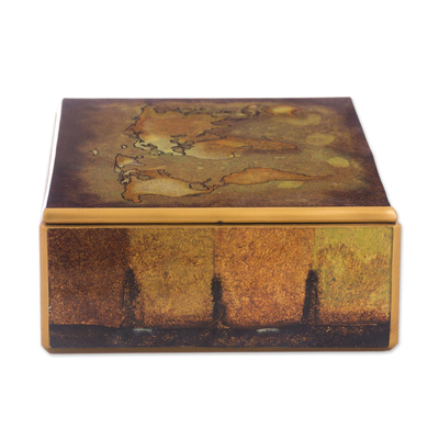 Caja decorativa de vidrio pintado al revés, 'El tesoro del cartógrafo' - Caja decorativa de madera de vidrio pintado al revés con mapa del mundo dorado