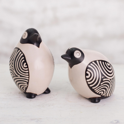 Keramikfiguren, (Paar) - Chulucanas Keramik-Taubenfiguren aus Peru (Paar)