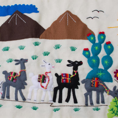 Camino de mesa de algodón - Camino de mesa de arpillera de algodón con temática animal de Perú