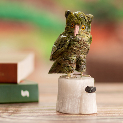 Gemstone sculpture, 'Verdant Owl' - Gemstone Owl Sculpture in Green from Peru