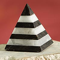 Huamanga stone figurine, 'Striped Pyramid' - Striped Huamanga Stone Pyramid Figurine from Peru