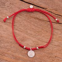 Pulsera con dijes de plata de ley, 'Escudo Peruano en Rojo' - Pulsera con dijes del Escudo Peruano de Ley en Rojo