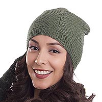 Featured review for 100% baby alpaca hat, Avocado Honeycomb